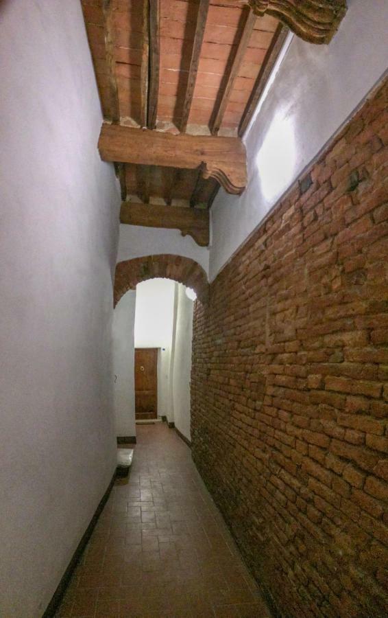 Elegante Luminoso Attico Centralissimo سيينا المظهر الخارجي الصورة
